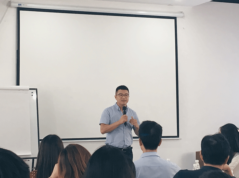 李总会后总结发言